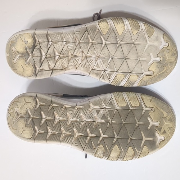 Nike Womens Free TR 7 Bionic 921061 200 Taupe Grey Training Shoe women size 7 - Picture 8 of 10